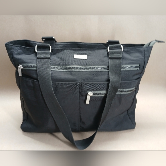 Baggallini Handbags - Baggallini Black Laptop Women's Bag